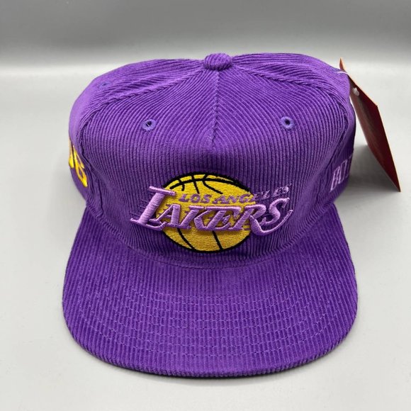 Los Angeles LA Lakers Corduroy Mitchell & Ness Hat Snapback Cap Men Lebron James - Picture 1 of 7